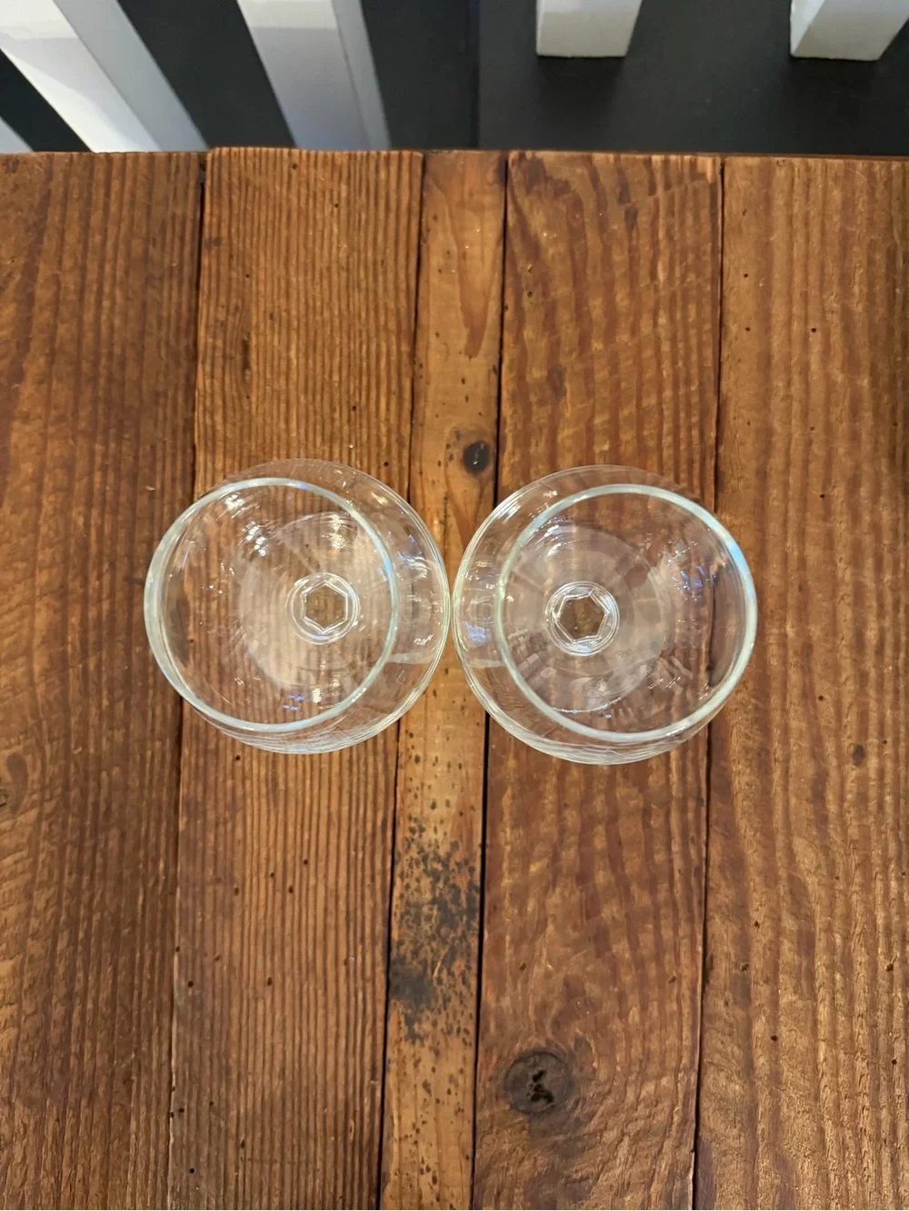 (2) Vintage Etched Ship Brandy Snifters - Picture 2 of 4